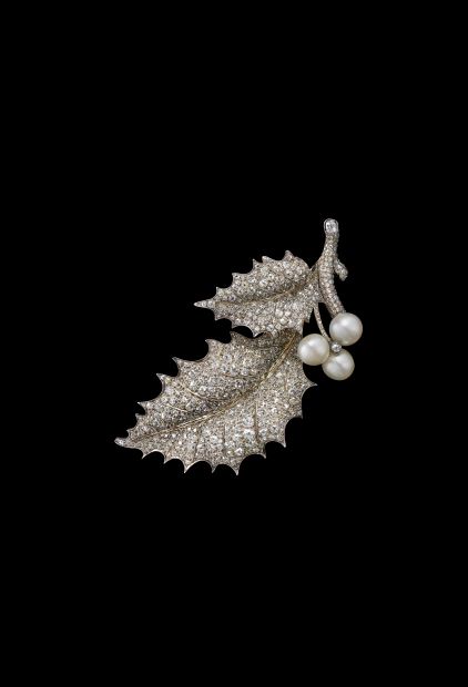 Courtesy of Chaumet - Chaumet Brooch Houx